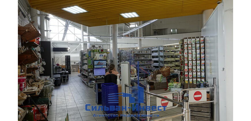 Продажа торгового-складских помещений