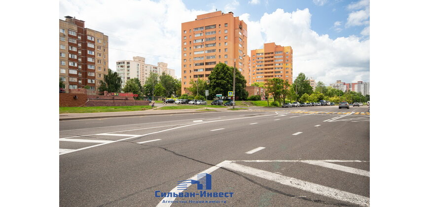 Продажа помещений под торговлю, офисы, услуги