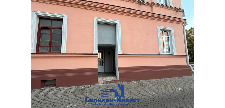 Продажа торгового – административных помещений в самом центре