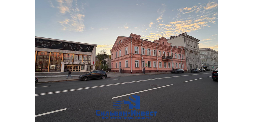 Продажа торгового – административных помещений в самом центре