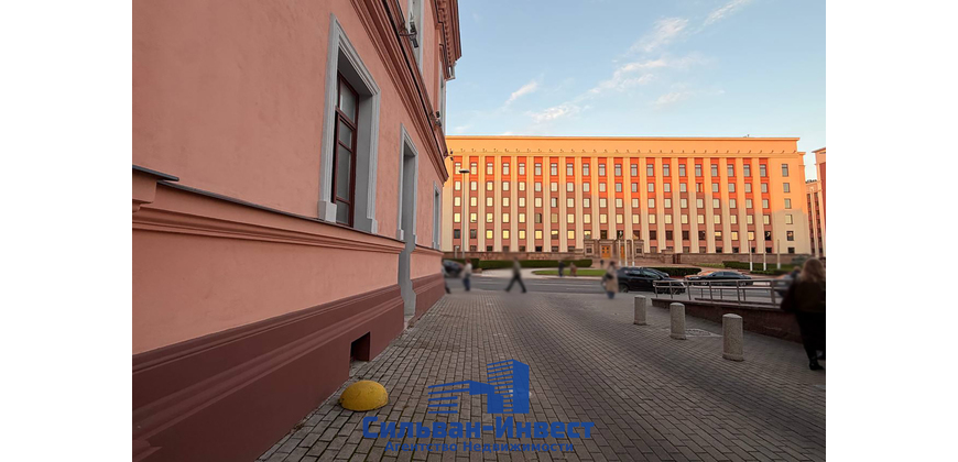 Продажа торгового – административных помещений в самом центре