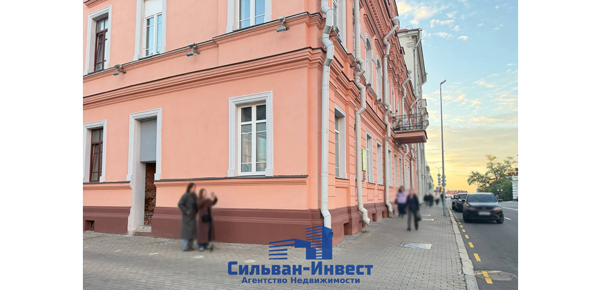 Продажа торгового – административных помещений в самом центре