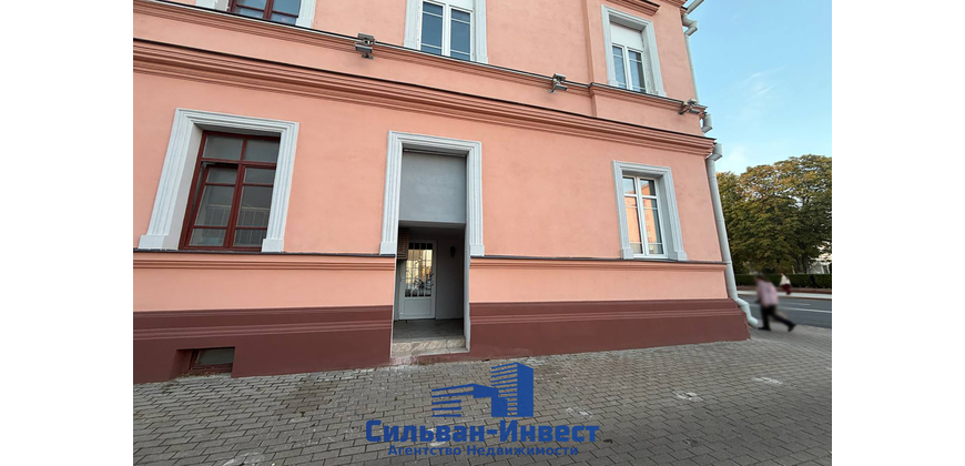 Продажа торгового – административных помещений в самом центре