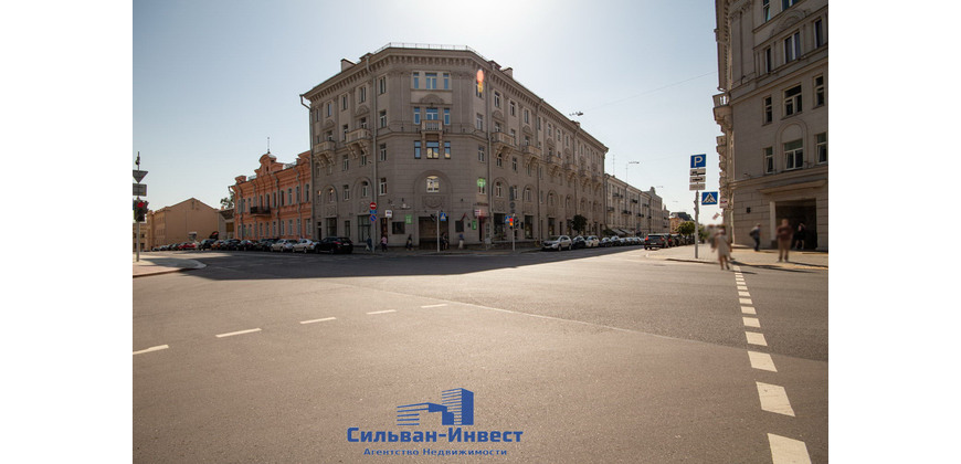 Аренда торгового – административных помещений в самом центре