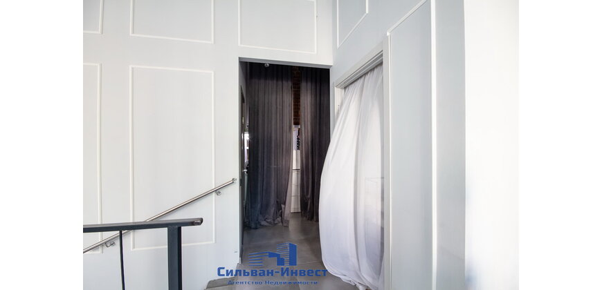 Аренда торгового – административных помещений в самом центре