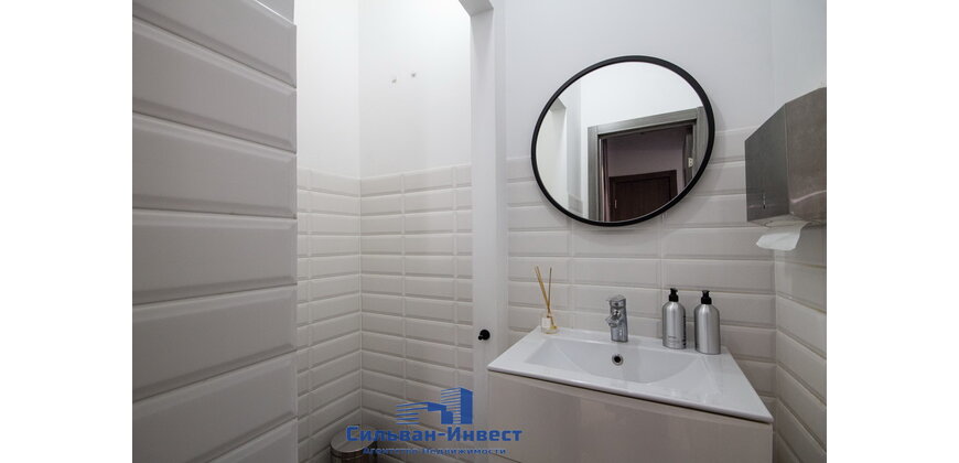 Аренда торгового – административных помещений в самом центре