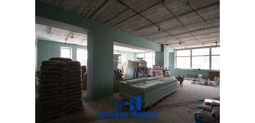 Продажа многофункционального комплекса в Ратомке 