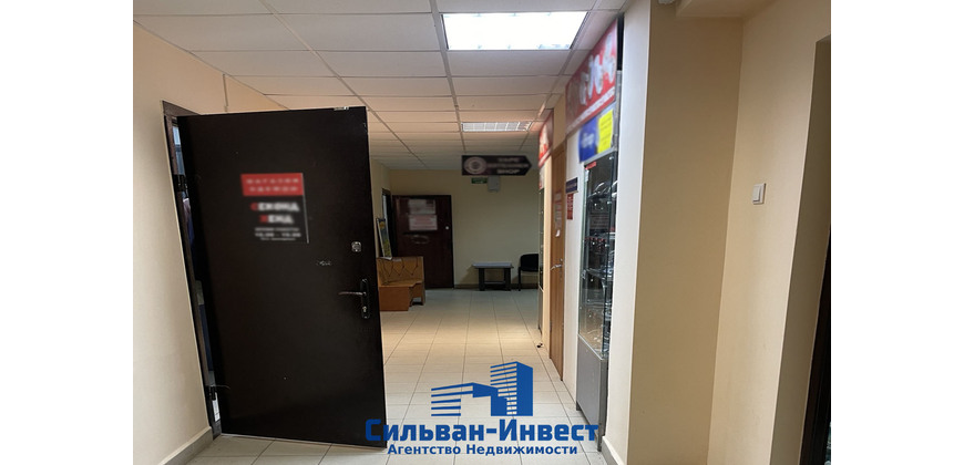 Аренда торгового помещения в Торговом центре 