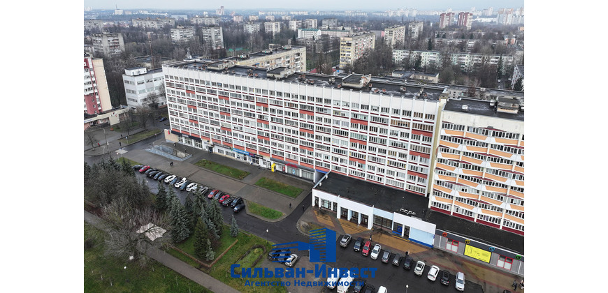 Административно - торговое помещение с отдельным входом