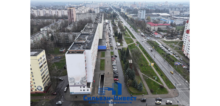 Административно - торговое помещение с отдельным входом