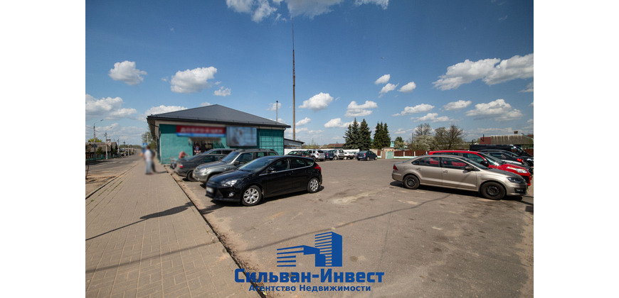 Продажа помещений под торговлю, склад в Червене