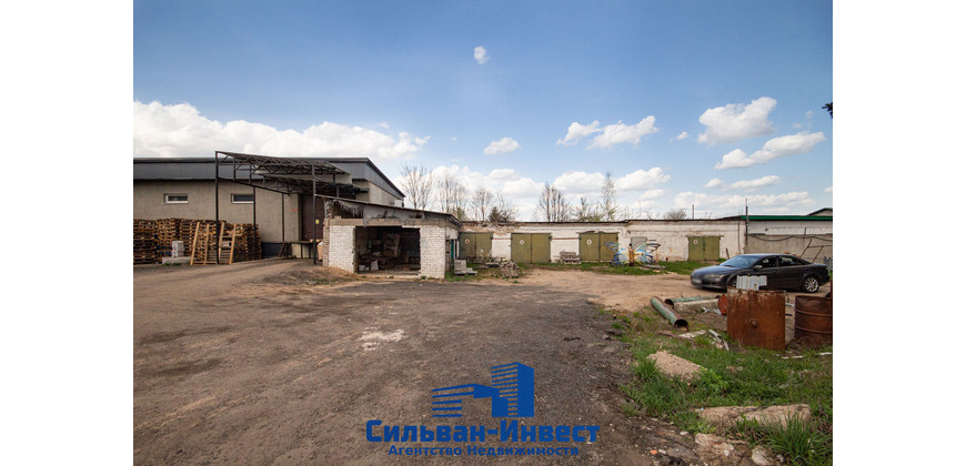 Продажа помещений под торговлю, склад в Червене