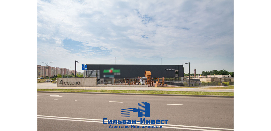 Продажа торгового помещения в ТЦ «4 сезона»