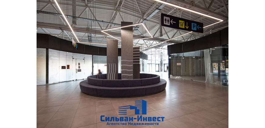 Продажа торгового помещения в ТЦ «4 сезона»