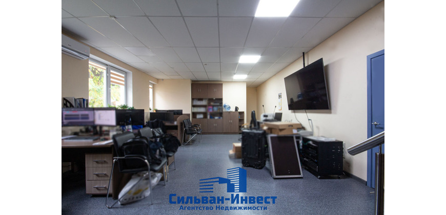 Продажа торгово - административных помещений рядом с центром