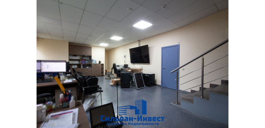 Продажа торгово - административных помещений рядом с центром