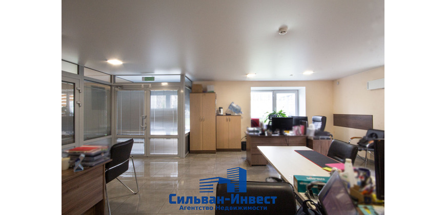 Продажа торгово - административных помещений рядом с центром