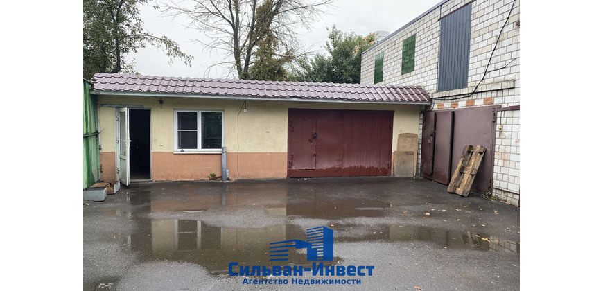 Продажа дома и гаражей